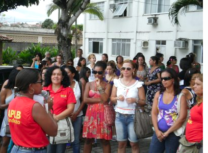 Ipiaú: Professores voltam a paralisar atividades